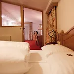 Hotel Hotel-garni Stern - & 4*
