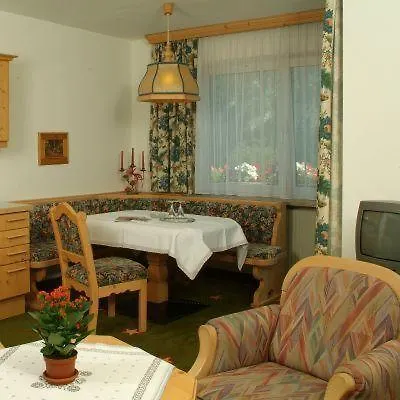 Отель Hotel-garni Stern - & Имст