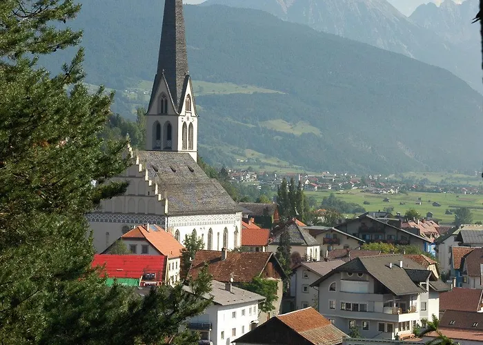 Hotel-garni Stern - & Отель 4*