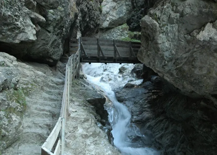 Hotel-garni Stern - & 4*