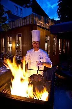 Hotel-garni Stern - &