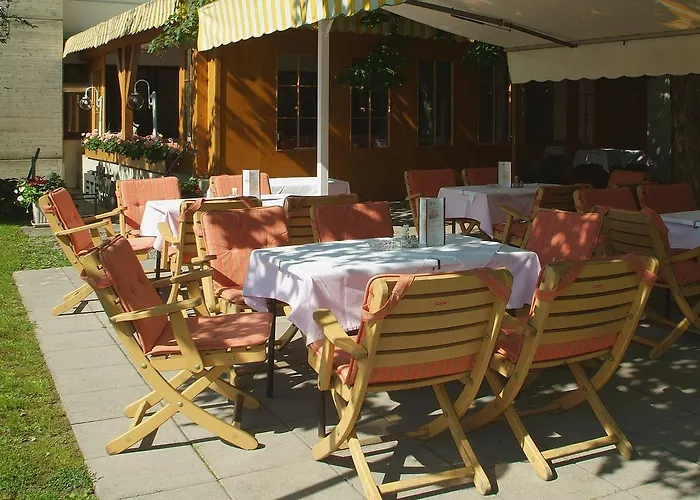 Hotel-garni Stern - &