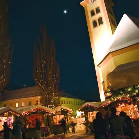 Hotel-garni Stern - & 4*