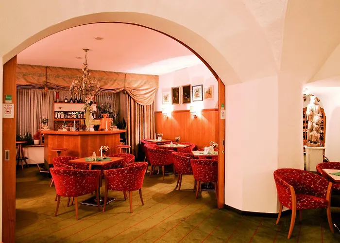 Hotel-garni Stern - &